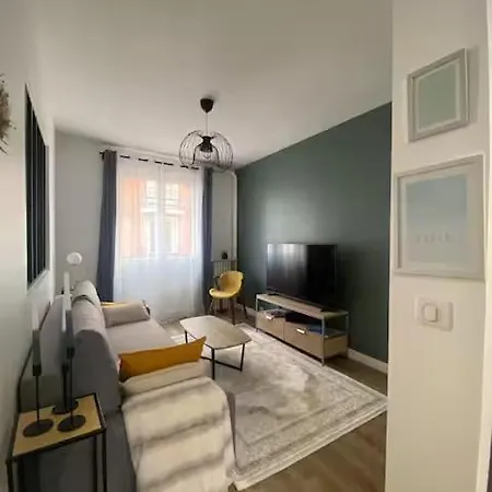 Direct Line 1 To Champs-elysees Elegant 4
